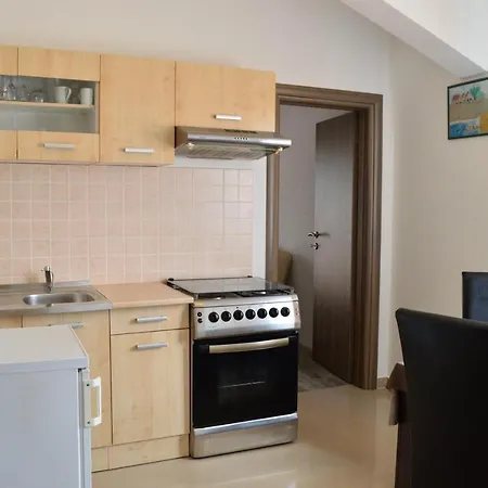 Apartments Ante Seline 3* セリネ