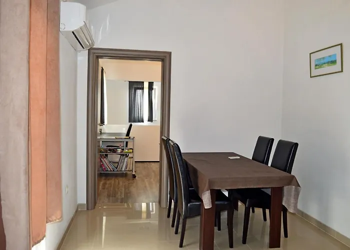 Gostinjska kuća Ante 1306